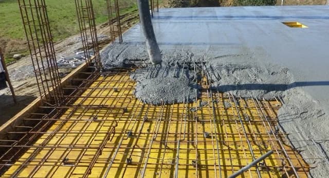 Zbrojenie stropu monolitycznego: co ile pręty dla maksymalnej wytrzymałości Zbrojenie stropu monolitycznego: co ile pręty dla maksymalnej wytrzymałości