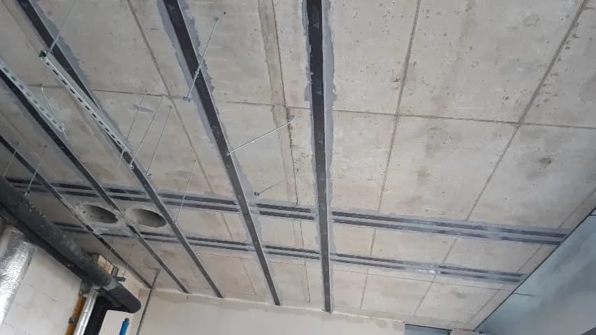 Jak wzmocnić strop betonowy i uniknąć kosztownych napraw Jak wzmocnić strop betonowy i uniknąć kosztownych napraw